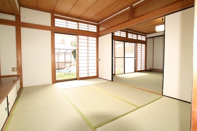 築古の和風の平屋