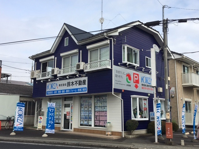 鈴木不動産社屋外観
